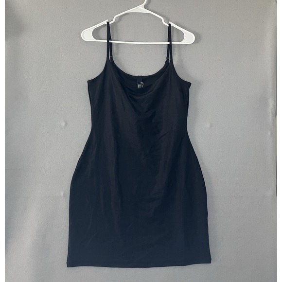 SKIMS Dresses & Skirts - SKIMS Shine Spandex Jersey Mini Dress Nwt Size XL Babydoll Flattering Onyx